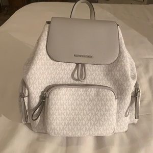 NWT Michael Kors Abbey Large Cargo Backpack